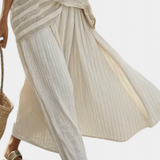 Daisy bambusz vászon szett elegáns csíkos pólóval és laza nadrággal a modern és kényelmes stílusért