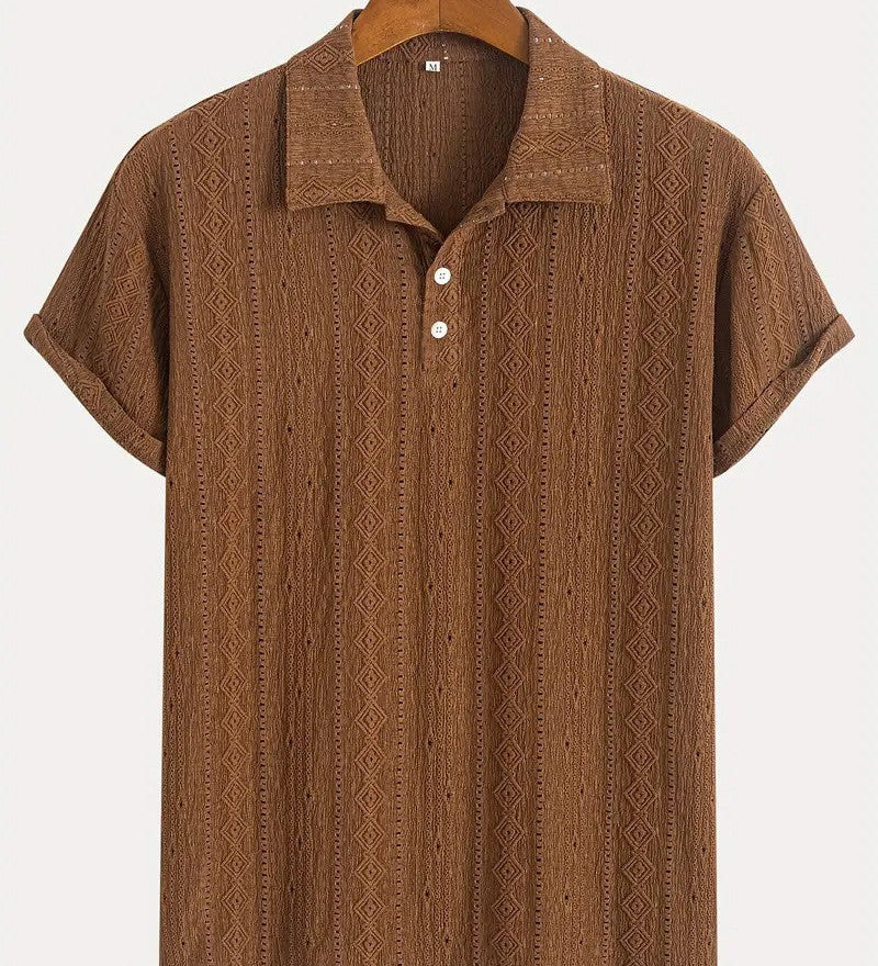 Tivadar – Finom kötött póló texturált dizájnnal