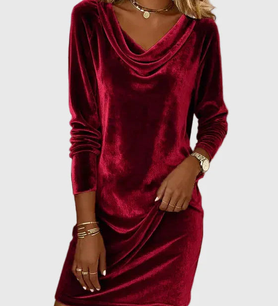 Zsófia - Laza Fazonú Velúr Ruha