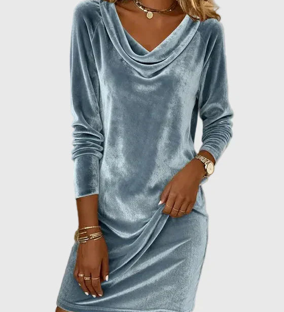 Zsófia - Laza Fazonú Velúr Ruha